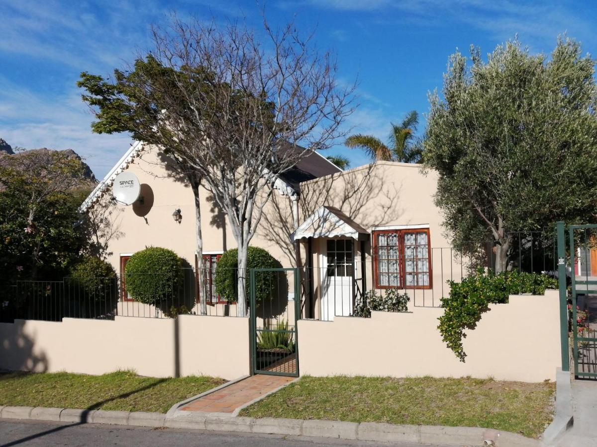 Squirrels Corner Bed and Breakfast Montagu Buitenkant foto